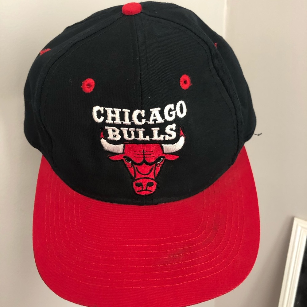 Chicago bulls logo 7 hat vintage